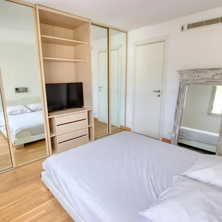 Le Clair Golfe-juan - T2 Terrasse Vue Parking Prive Wifi - Limestay