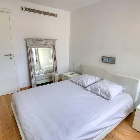 Apartment Le Clair Golfe-juan - T2 Terrasse Vue Parking Prive Wifi - Limestay *